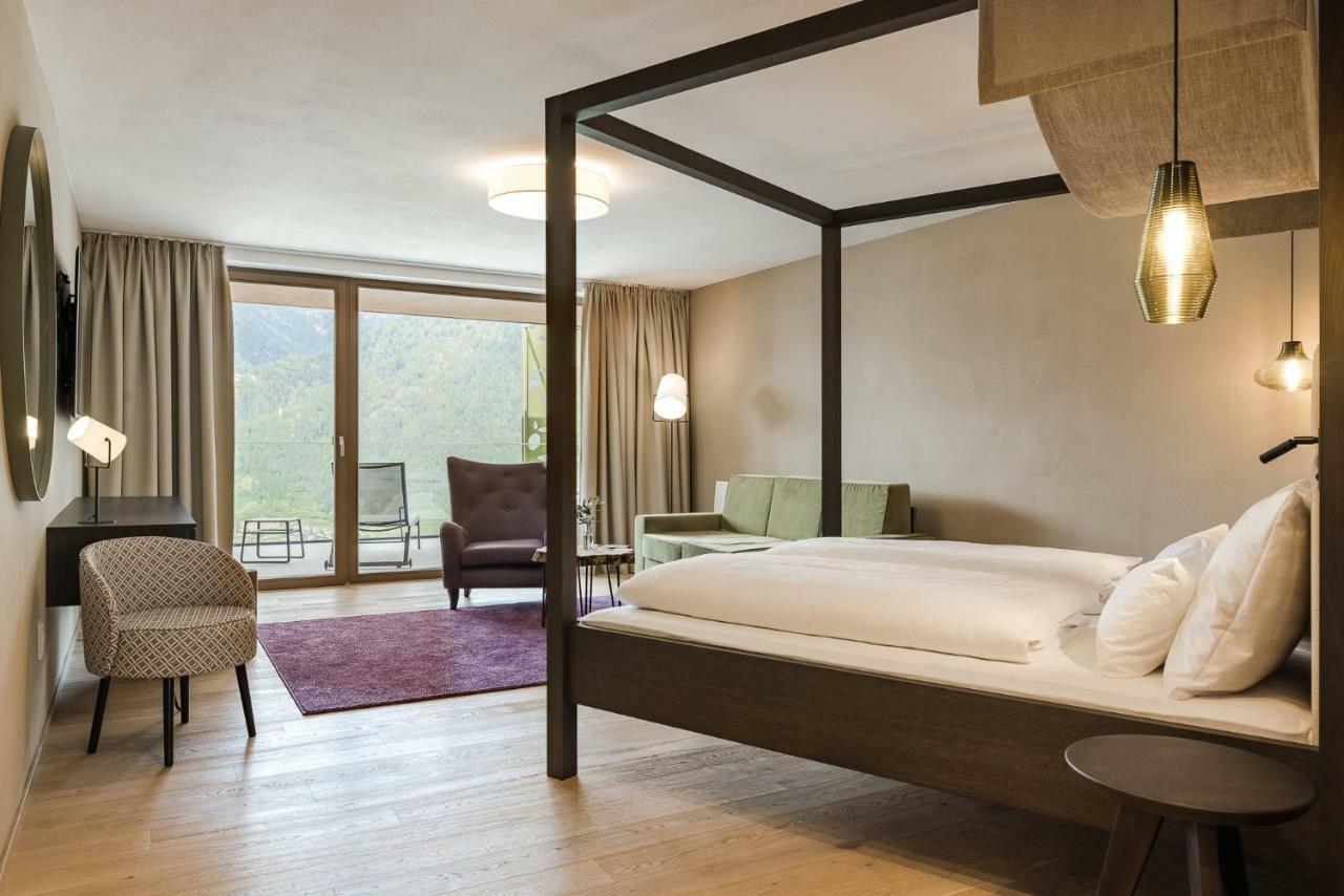 Oliven- & Genusshotel Hirzer Scena Kültér fotó