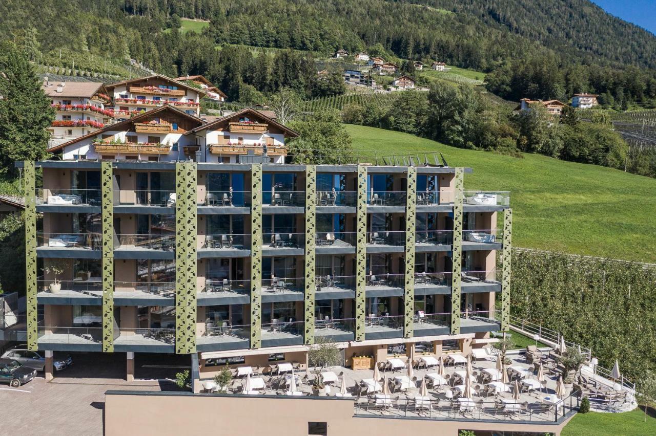 Oliven- & Genusshotel Hirzer Scena Kültér fotó